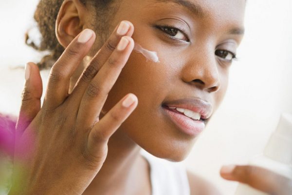 Cream and body lotion: 21 active ingredients against dry skin